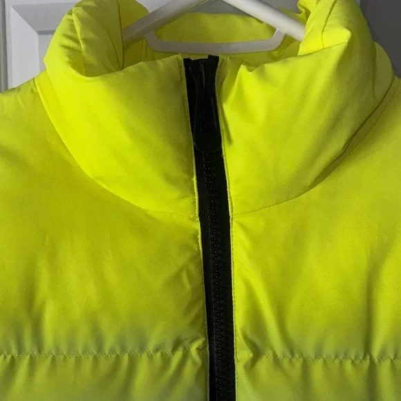Noize Lime Green Outerwear - Picture 3 of 9